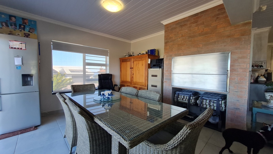 3 Bedroom Property for Sale in Dana Bay Western Cape